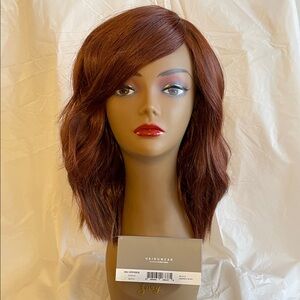 Raquel Welch Big Spender Wig NWT